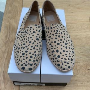 Dolce Vita Perrie leopard flat loafer 7.5 NIB